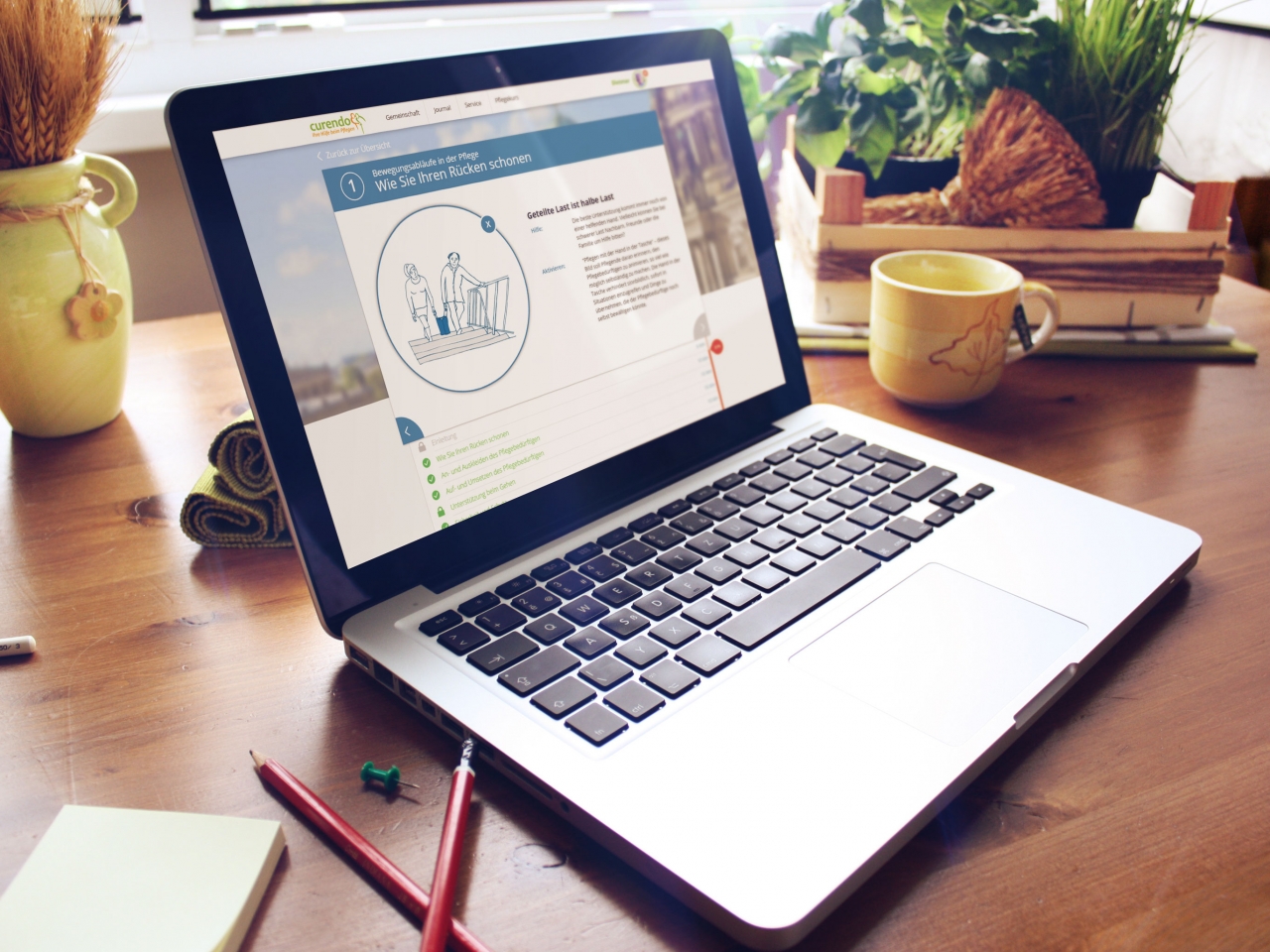 Laptop mit Pflegekurs in Bildschirmansicht